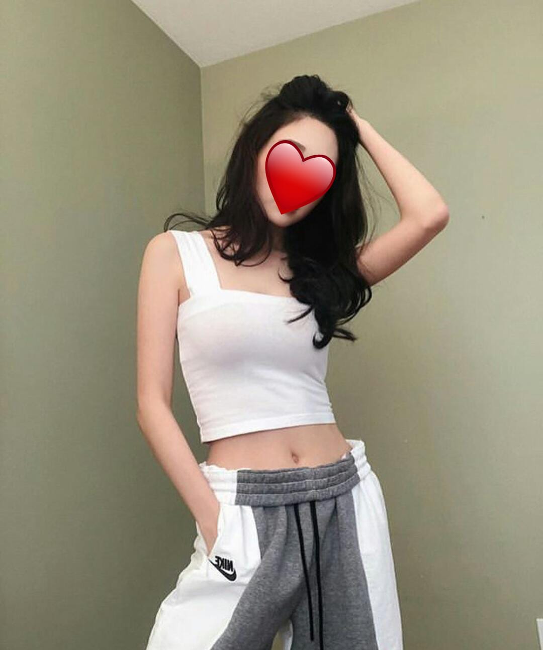 Acıbadem Otele Gelen genç Kadın Escort Vika