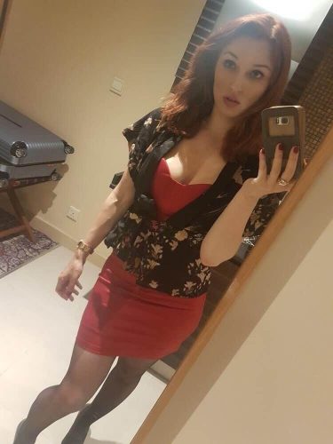 Sultanbeyli Cim Cif Yapan Sakso Sürükleyen liseli Escort Bayan Sevda